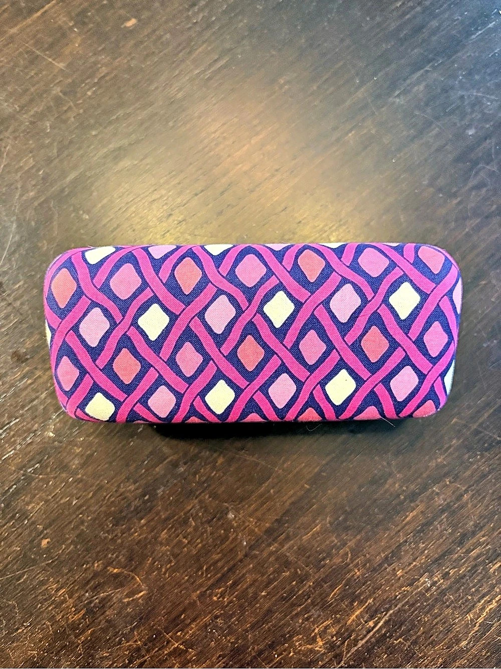 Vera Bradley Geometric Eyeglasses Case in Katalina Pink Diamonds